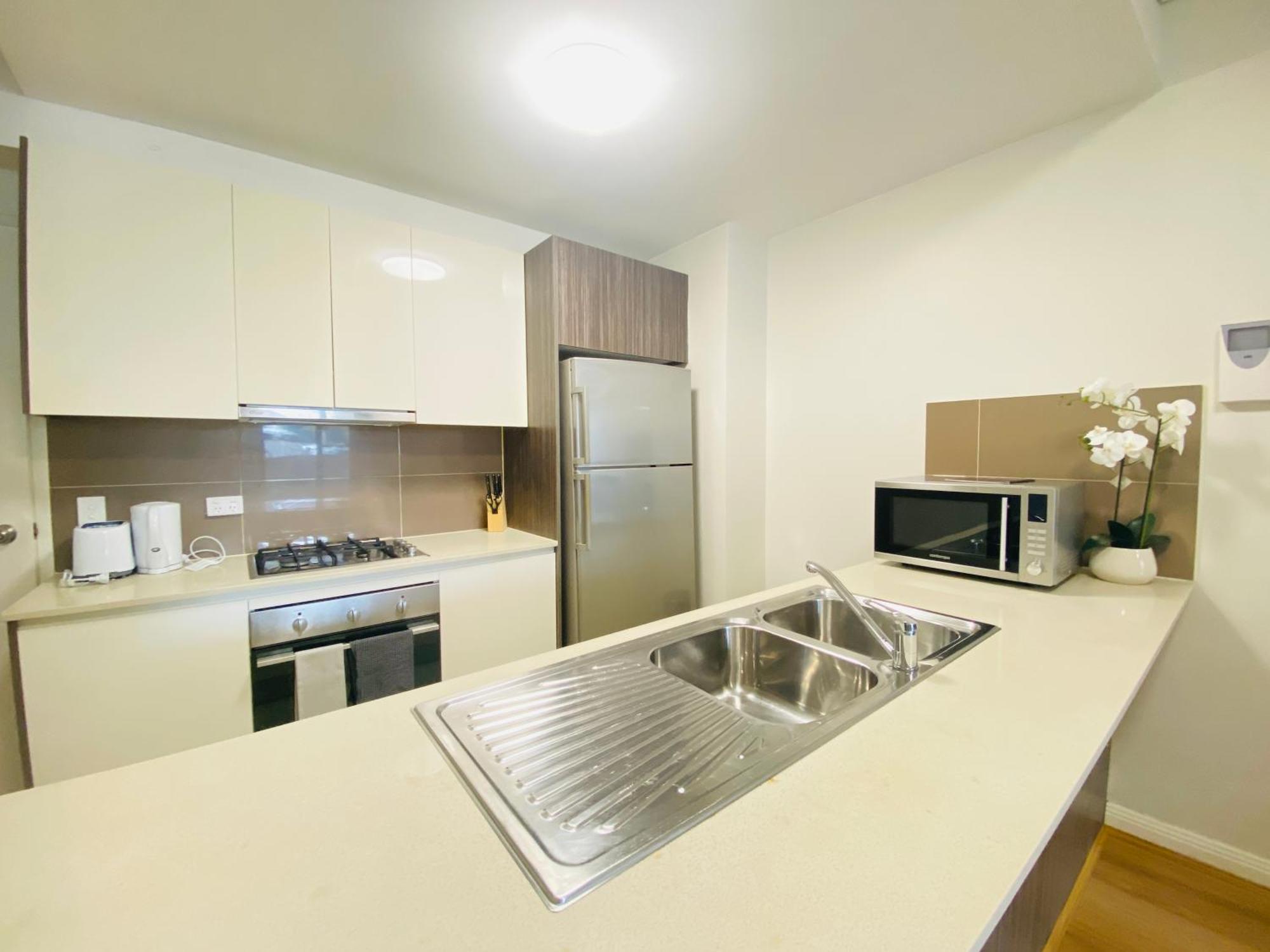 Apartment Parramatta Adorable 3br Parkingbusshopping Sydney